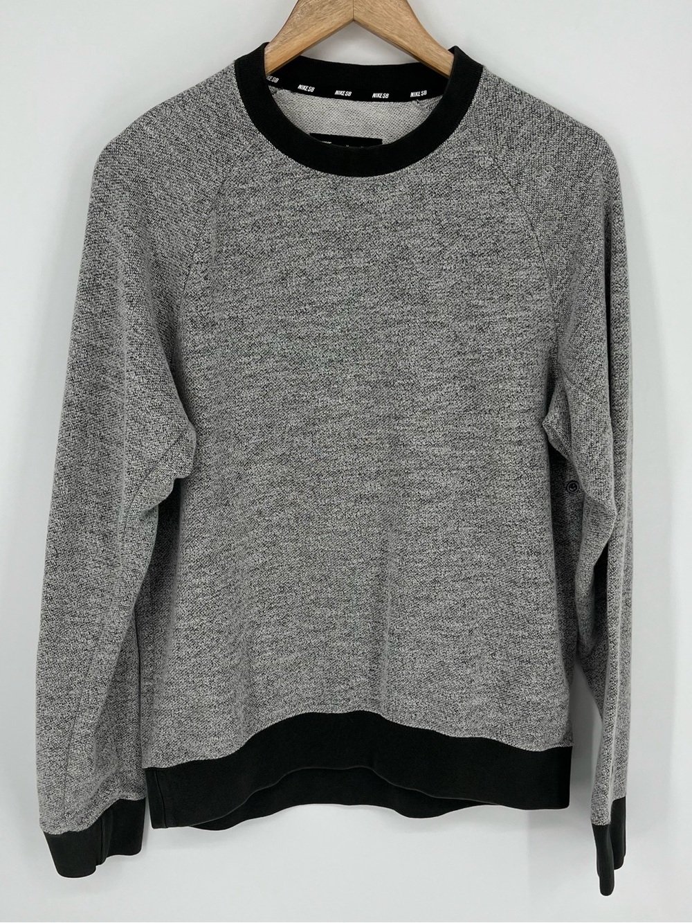 Nike SB Skateboarding Gray Static Knit Pullover Crew Neck Sweatshirt Mens Size M